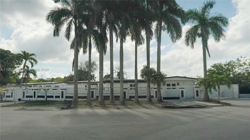 1720 Nw 124th Ter, Miami, FL, 33167-2176 | Card Image