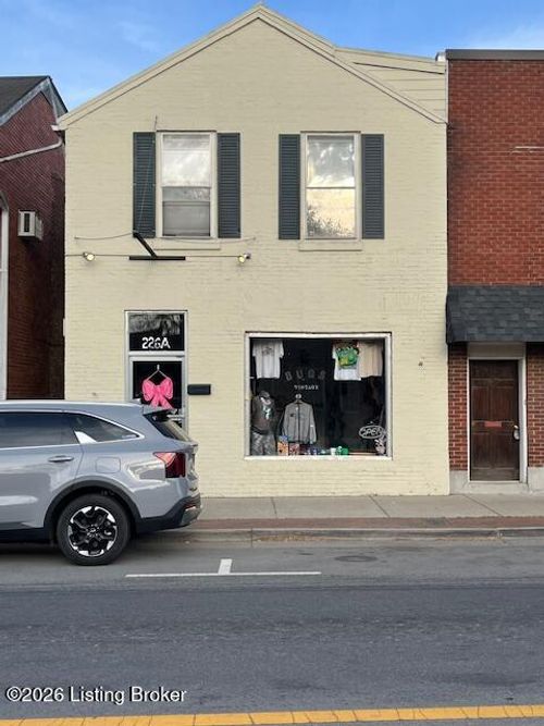 226 N 3rd St, Bardstown, KY, 40004-1579 | Card Image