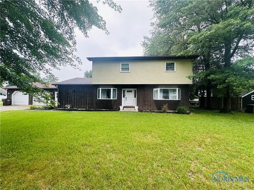 824 High St, Defiance, OH, 43512-1410 | Card Image
