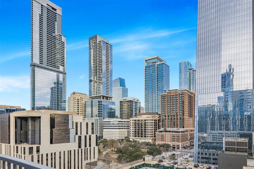 1105-360 Nueces St, Austin, TX, 78701-4197 | Card Image