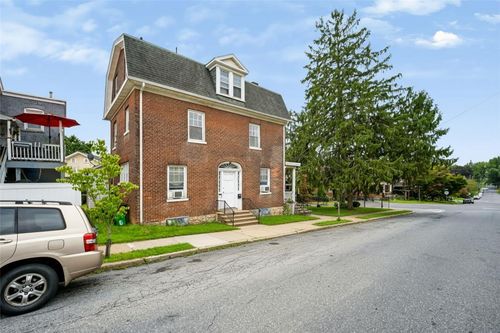 1110 Bushkill Street, EASTON, PA, 18042 | Card Image