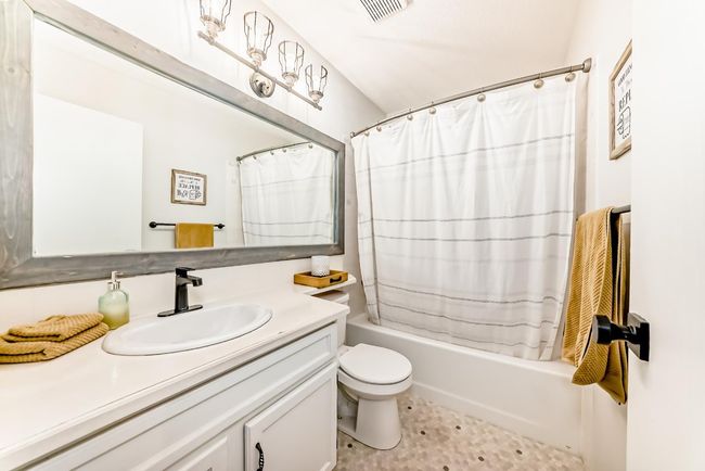 6305 Duncan Place, House other with 4 bedrooms, 3 bathrooms and 4 parking in Olds AB | Image 27