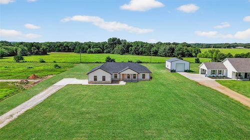 192 Brooks Ln, Sadler, TX, 76264-3728 | Card Image