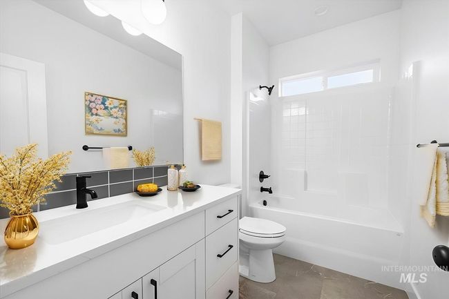 929 - 6725 S Kirsten Way, House other with 3 bedrooms, 2 bathrooms and 2 parking in Horseshoe Bend ID | Image 9