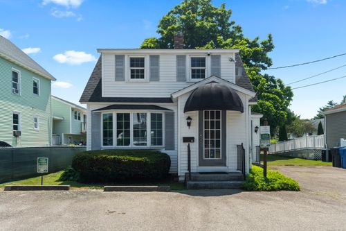 6 Hatch St, Mystic, CT, 06355-2910 | Card Image