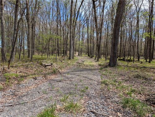 435 Daubenspeck Rd, Parker, PA, 16049-1507 | Card Image