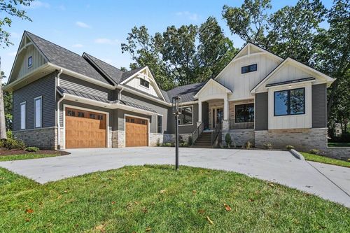 53300 Summer Breeze Dr, South Bend, IN, 46637-4599 | Card Image