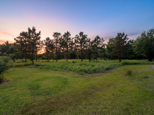 ***** Tranquil Trace St, Alvin, TX, 77511 | Card Image