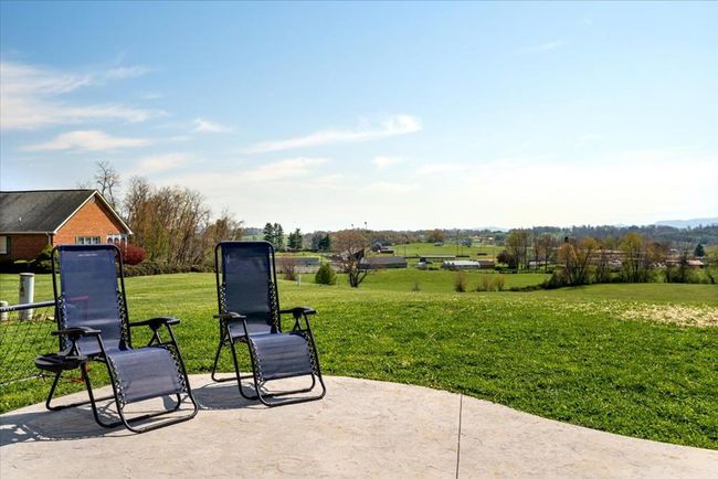 12119 Lasalle Ct, House other with 5 bedrooms, 4 bathrooms and 2 parking in Glade Spring VA | Image 50