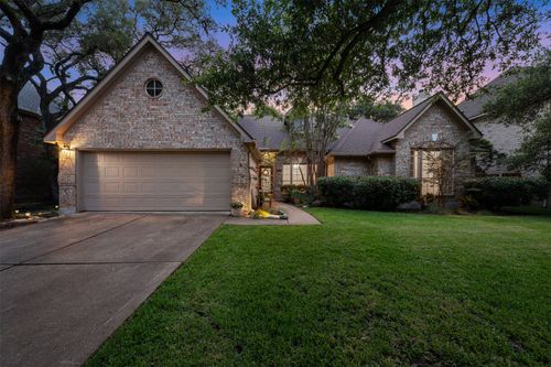 10312 Wolftrap Dr, Austin, TX, 78749-6929 | Card Image
