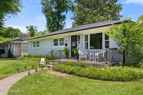 3329 Goldsmith Ln, Louisville, KY, 40220-2311 | Card Image