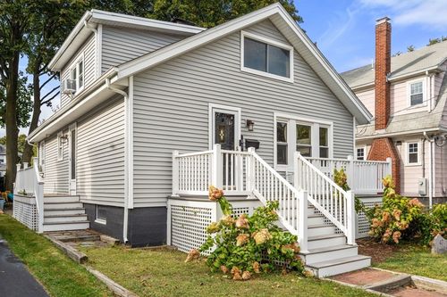 47 Connell St, Quincy, MA, 02169-1429 | Card Image