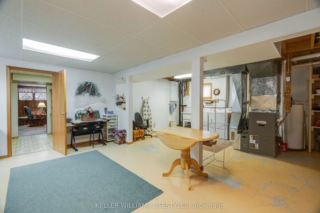 60 James St N, House other with 3 bedrooms, 2 bathrooms and 2 parking in Forest ON | Image 31