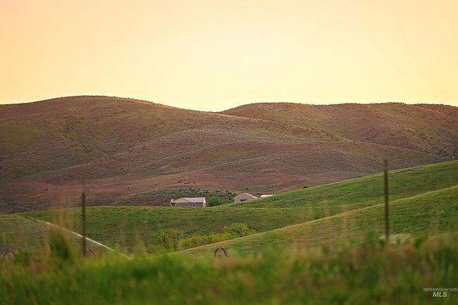 1190 Devils Elbow Rd, House other with 3 bedrooms, 2 bathrooms and 2 parking in Weiser ID | Image 9