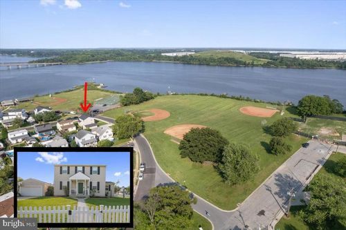 8255 Longpoint Rd, DUNDALK, MD, 21222-6018 | Card Image
