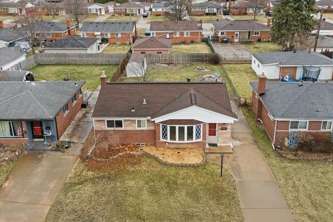 24520 Chernick St | Image 22