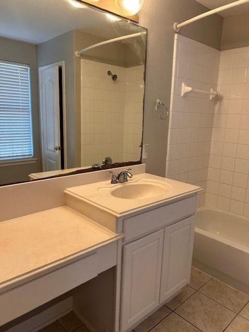 13130 Cressida Glen Ln, Houston, TX, 77072-0112 | Card Image