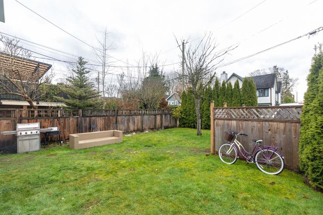 2890 W 6 Th Avenue, House other with 6 bedrooms, 2 bathrooms and 1 parking in Vancouver BC | Image 21