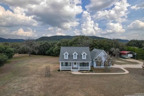 416 Cattail Rd, Leakey, TX, 78873 | Card Image