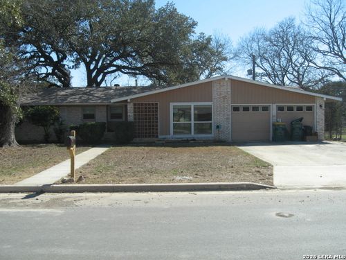 222 E Langley Blvd, Universal City, TX, 78148-4416 | Card Image