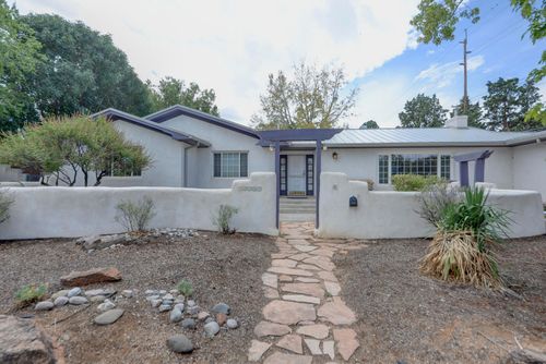 3334 Linda Vista Ave Se, Albuquerque, NM, 87106-1514 | Card Image