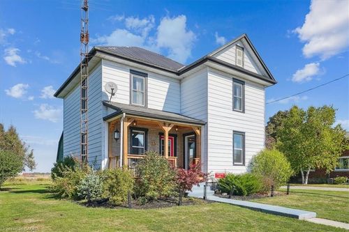 15 Main Ave E, Fisherville, ON, N0A1G0 | Card Image