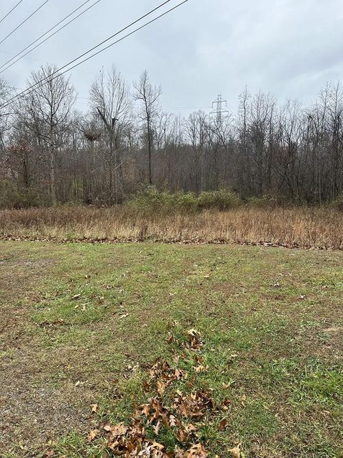 1545 Hanley Rd, Jackson, OH, 45640-9098 | Card Image