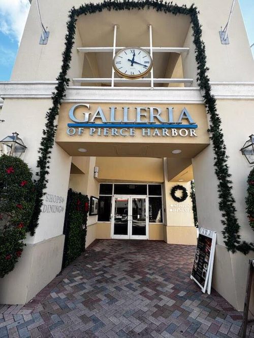 201-100 S 2nd St, Fort Pierce, FL, 34950-4306 | Card Image