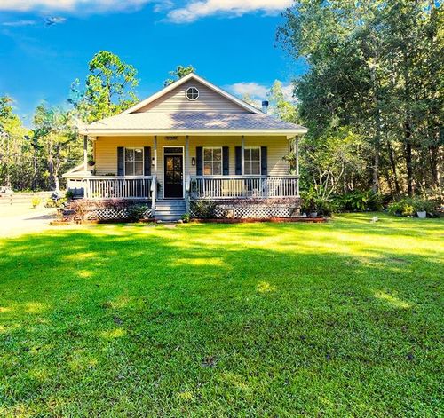 22161 Hoffman Rd, Mandeville, LA, 70471-7649 | Card Image