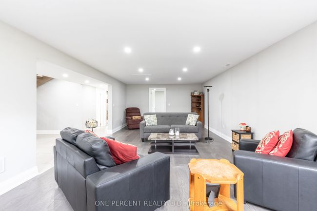 58 Mckenzie St, House other with 5 bedrooms, 3 bathrooms and 4 parking in Madoc ON | Image 31