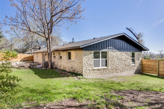 11704 Indianhead Dr, House other with 3 bedrooms, 2 bathrooms and 4 parking in Austin TX | Image 37