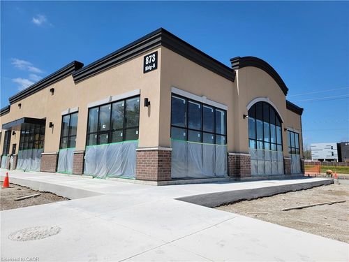 b3-873 Fairway Rd N, Kitchener, ON, N2A0M3 | Card Image