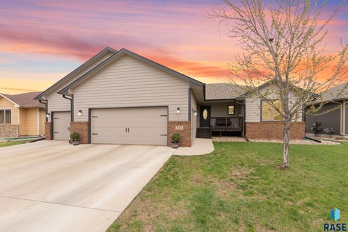 710 Fox Ct Court, Tea, SD, 57064 | Card Image