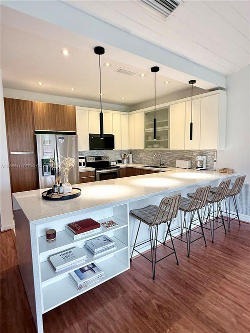 apt-4011-101 Ocean Lane Dr, Key Biscayne, FL, 33149-1450 | Card Image