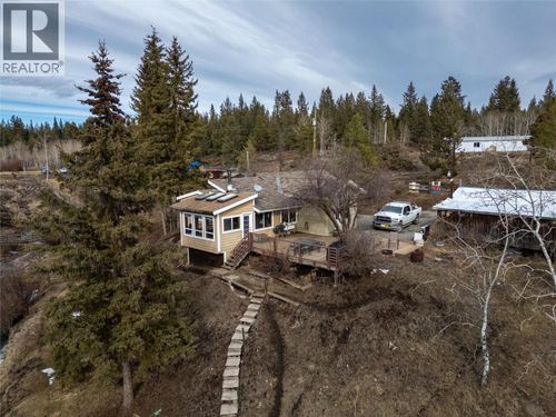 1556 Chasm Rd, Clinton, BC, V0K2K0 | Card Image