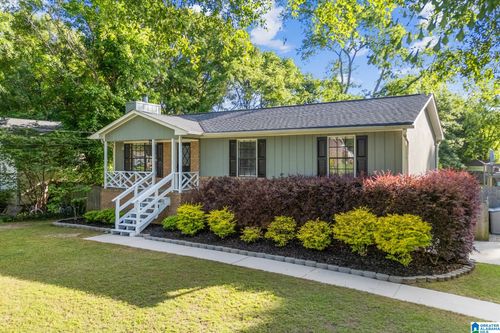 100 Bluegrass Dr, Alabaster, AL, 35007-6507 | Card Image