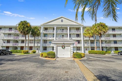 104-1719 Whitehall Dr, Davie, FL, 33324-6971 | Card Image