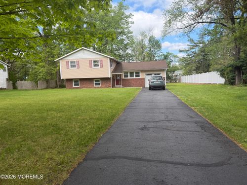 25 Holiday Rd, Manalapan, NJ, 07726-2709 | Card Image