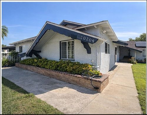 10204 Gerald Ave, North Hills, CA, 91343-1132 | Card Image