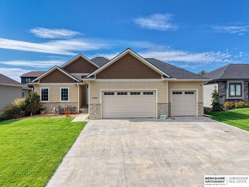 5851 Opus Dr, Lincoln, NE, 68526-9350 | Card Image