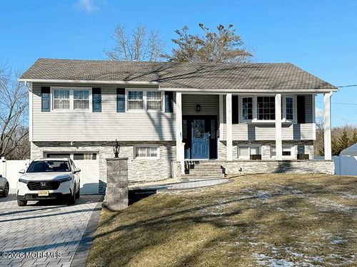 7 Whitehall Way, Manalapan, NJ, 07726-3621 | Card Image