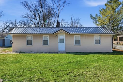 9622 Ravenna Road, Twinsburg, OH, 44087 | Card Image