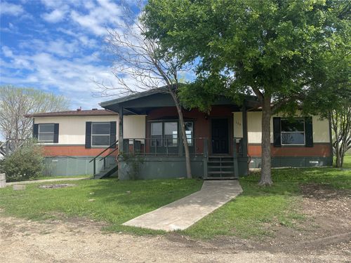 120 Roots Rd, Martindale, TX, 78655-4161 | Card Image