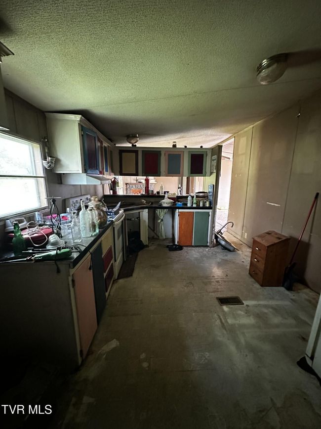 120 Hensley Loop, House other with 1 bedrooms, 2 bathrooms and null parking in Jonesborough TN | Image 24