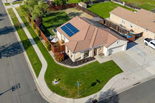 1029 Broken Spur Way, Plumas Lake, CA, 95961-9192 | Card Image