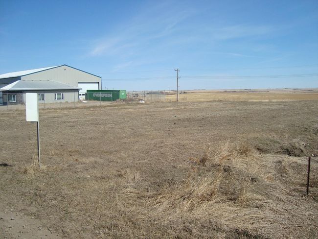 209 Main St, Home with 0 bedrooms, 0 bathrooms and null parking in Trochu AB | Image 6