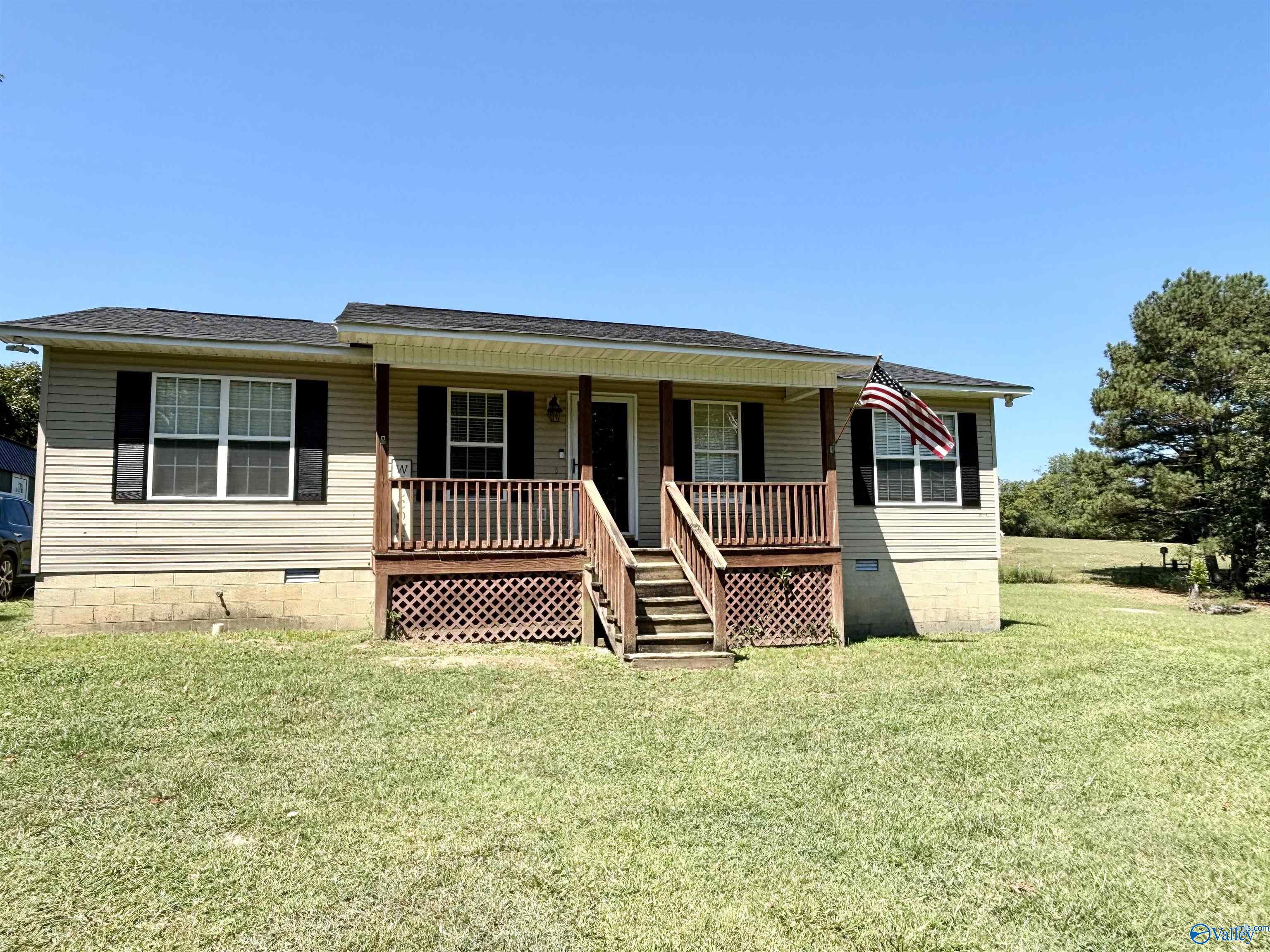 County Road 78 , Fort Payne, AL 35967