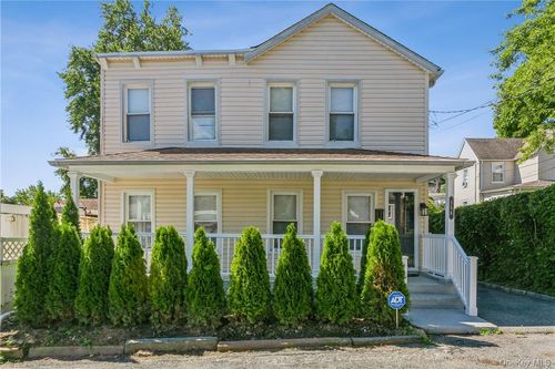 156 Bellevue Pl, Yonkers, NY, 10703-1625 | Card Image