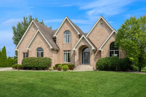 1913 Briarwood Cir, Munster, IN, 46321-3862 | Card Image