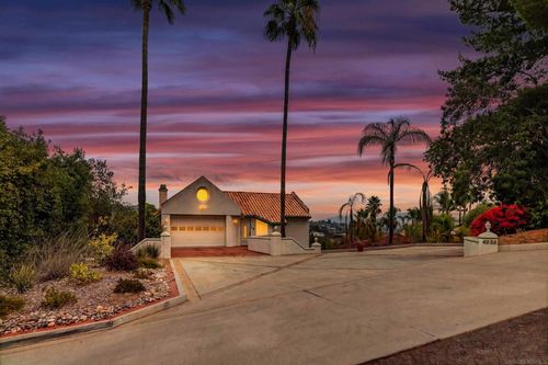 4235 Casa De Machado, La Mesa, CA, 91941-6802 | Card Image